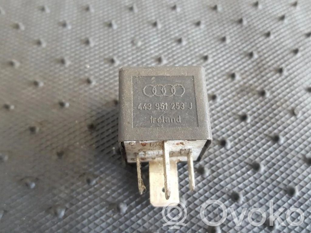 Volkswagen PASSAT B5 Alte relee 