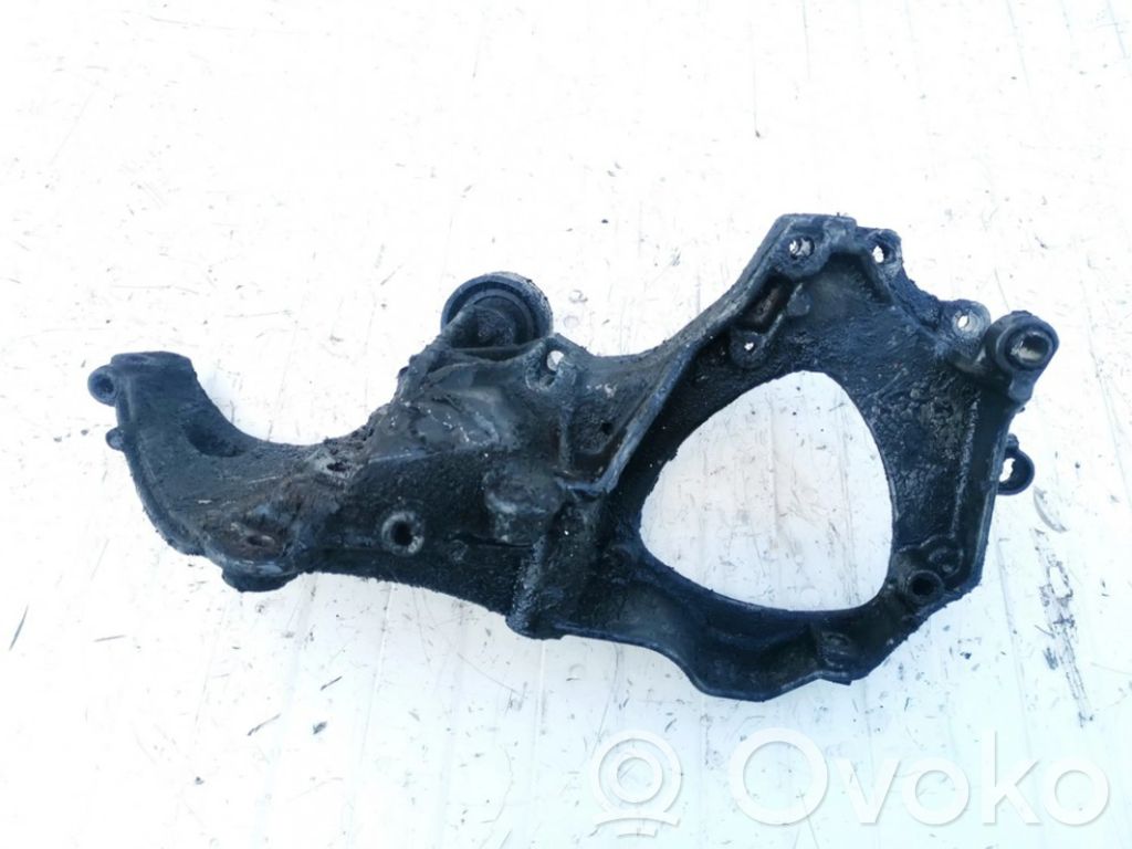 Renault Trafic II (X83) Engine mounting bracket 