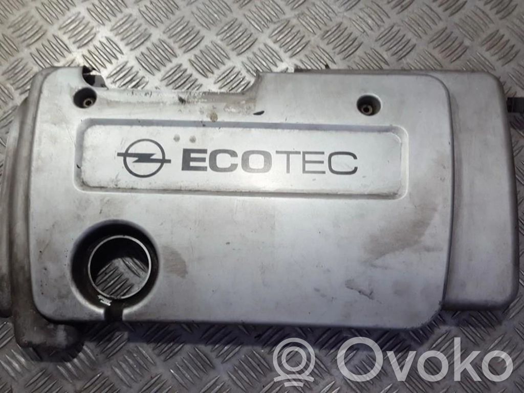 Opel Zafira B Osłona górna silnika 