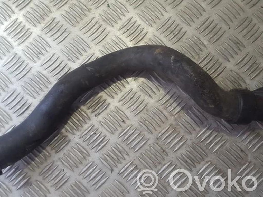 Ford Mondeo Mk III Conductă/furtun lichid de răcire motor