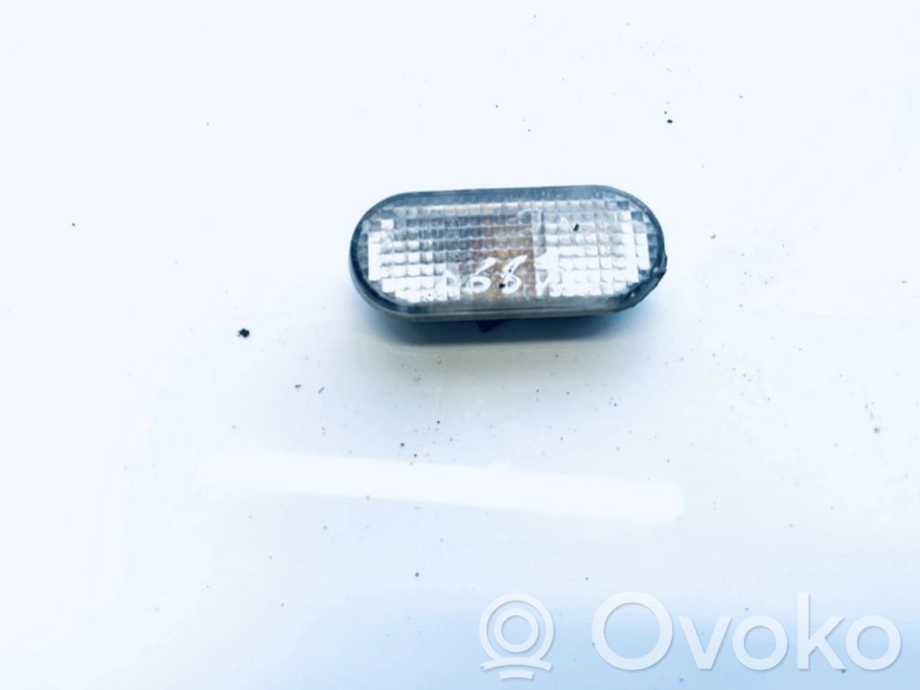 Ford Galaxy Front fender indicator light 