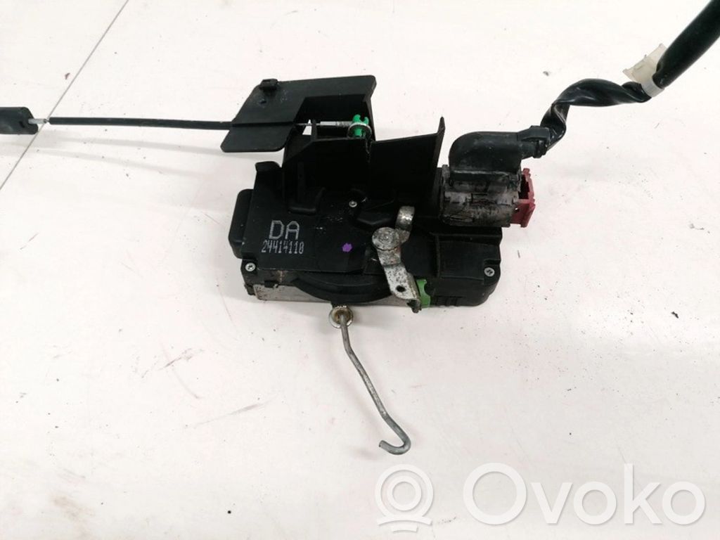 Opel Vectra B Etuoven lukko 