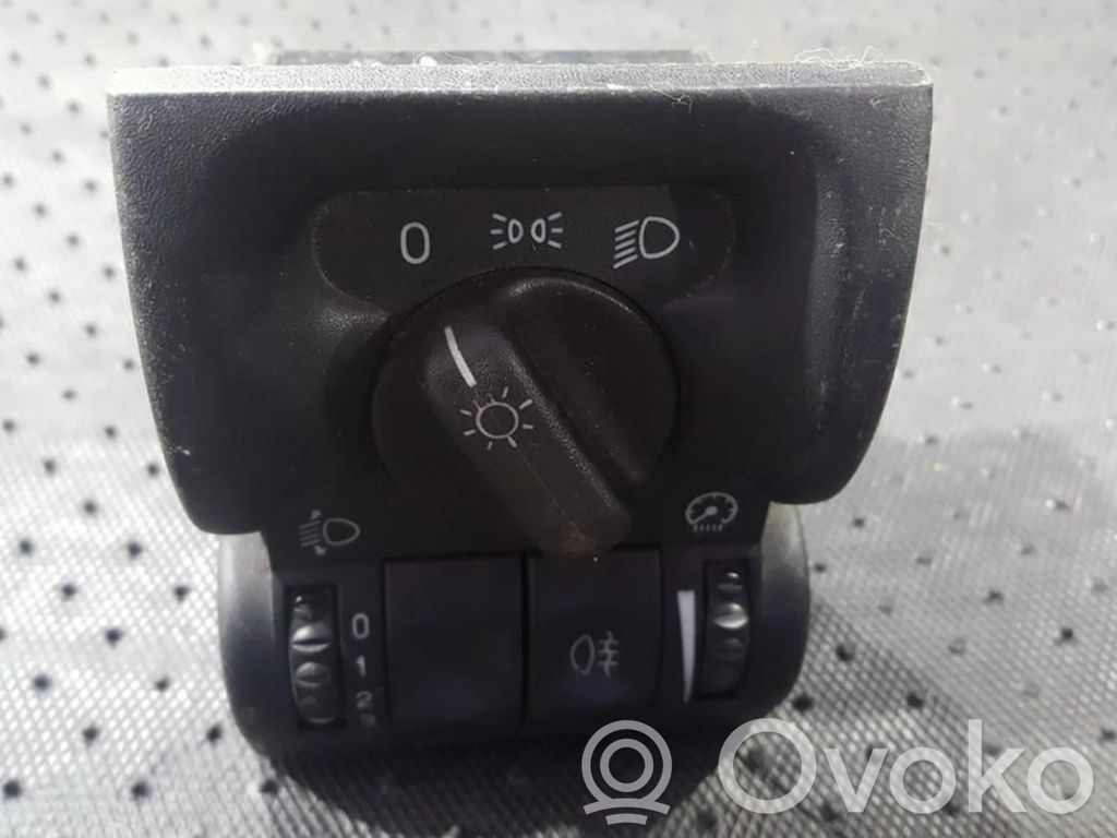 Opel Vectra B Interruttore luci 