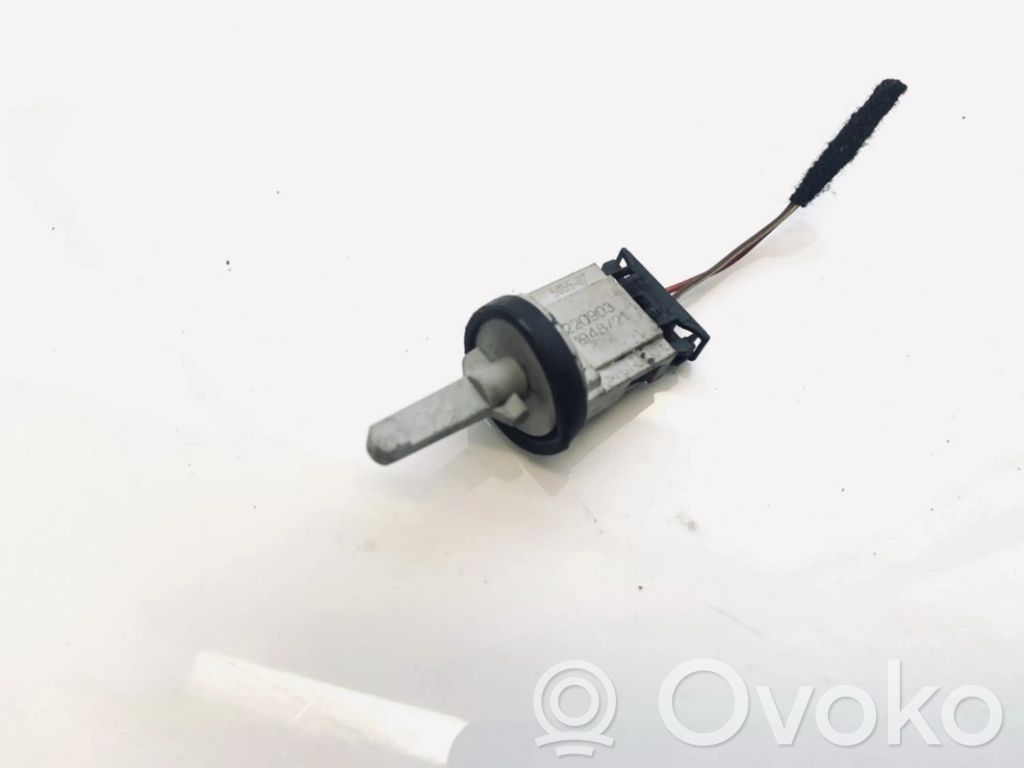 Volkswagen Golf V Czujnik temperatury wewnętrznej 