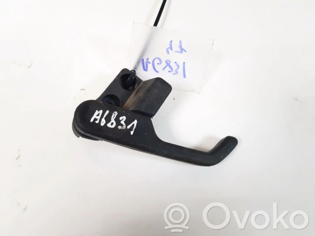 Volkswagen Golf II Maniglia di rilascio del vano motore (cofano)