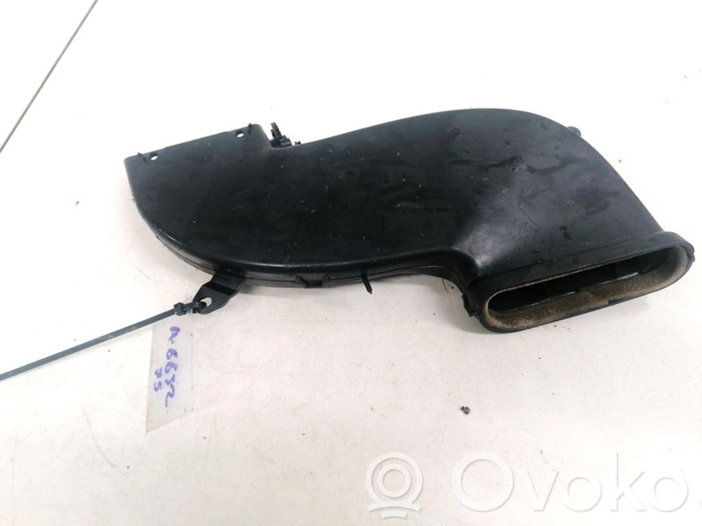BMW 7 E65 E66 Einzelteil Lufteinlasskanal 