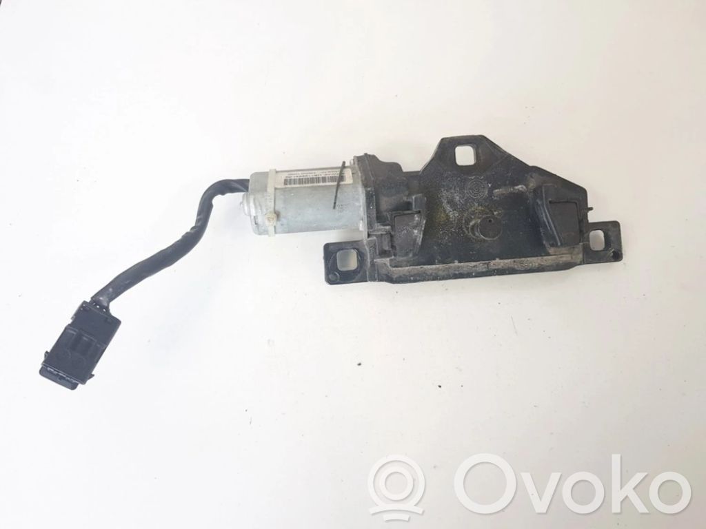 BMW 5 E60 E61 Încuietoare portbagaj 