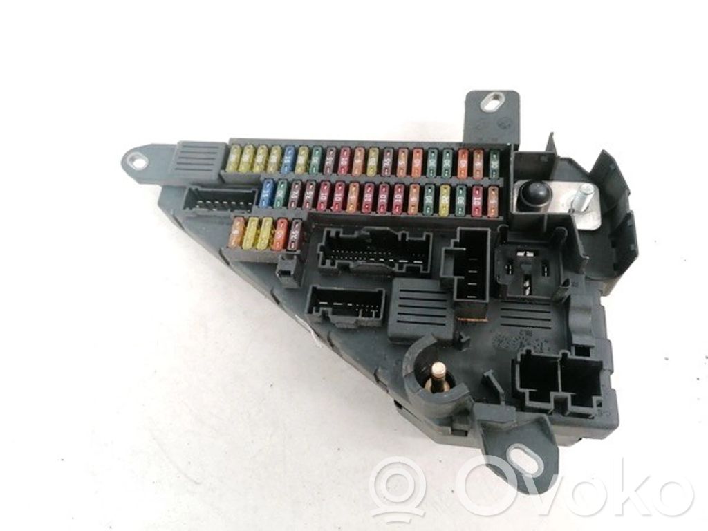 BMW 5 E60 E61 Fuse box set 