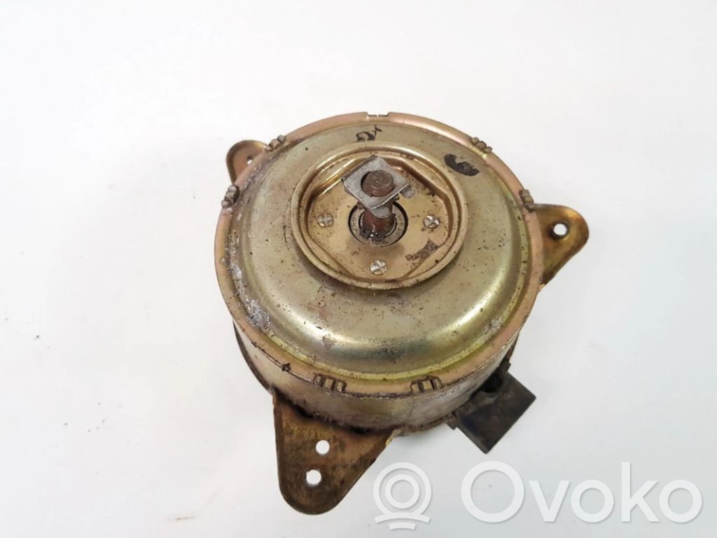 Nissan Almera N16 Convogliatore ventilatore raffreddamento del radiatore 
