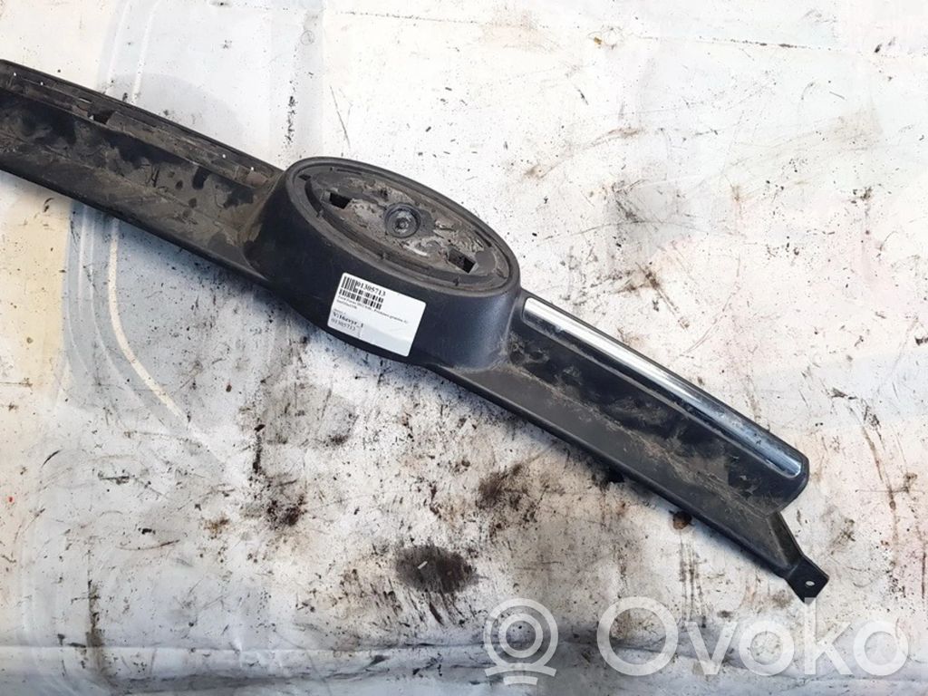Etusäleikkö   BM51BA133B,BM51BA133B,BM51BA133B,BM51BA133B