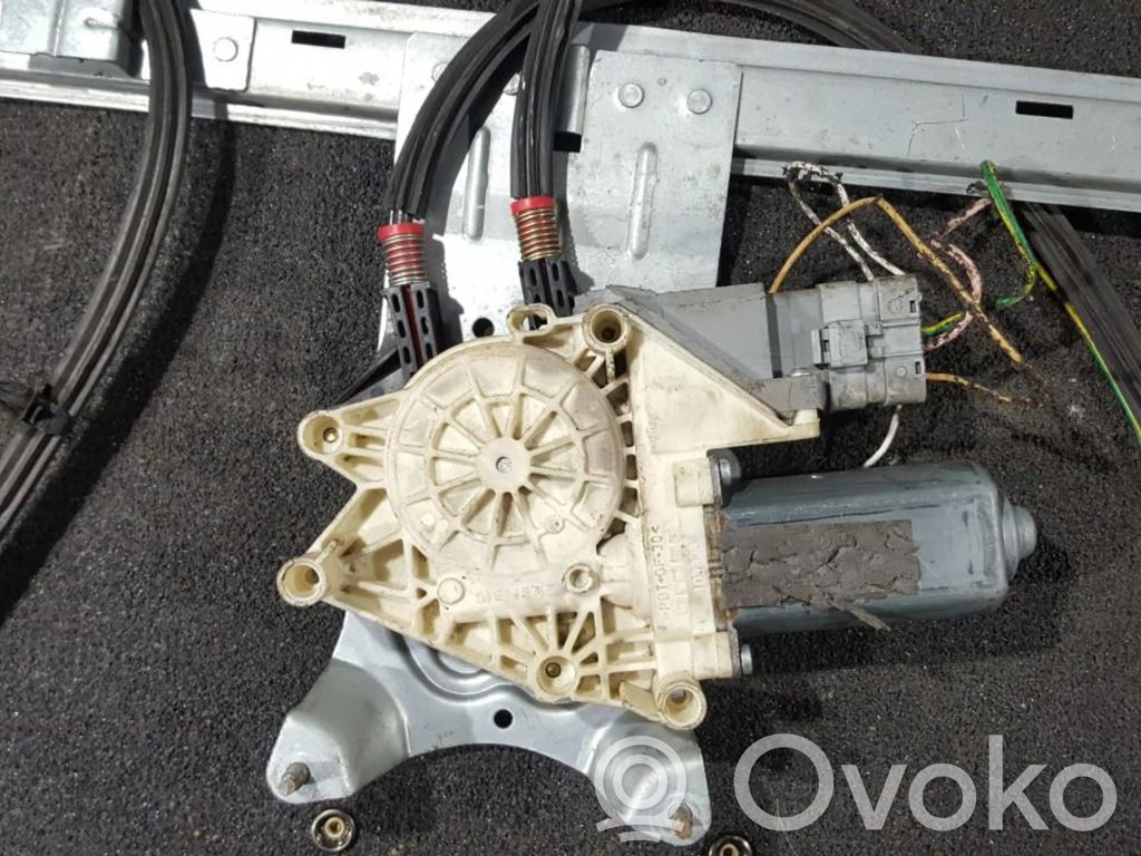 Citroen Xsara Picasso Silnik regulatora szyby drzwi przednich 