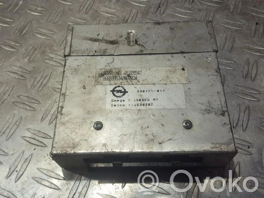 Opel Omega B1 Unidad de control/módulo del motor 