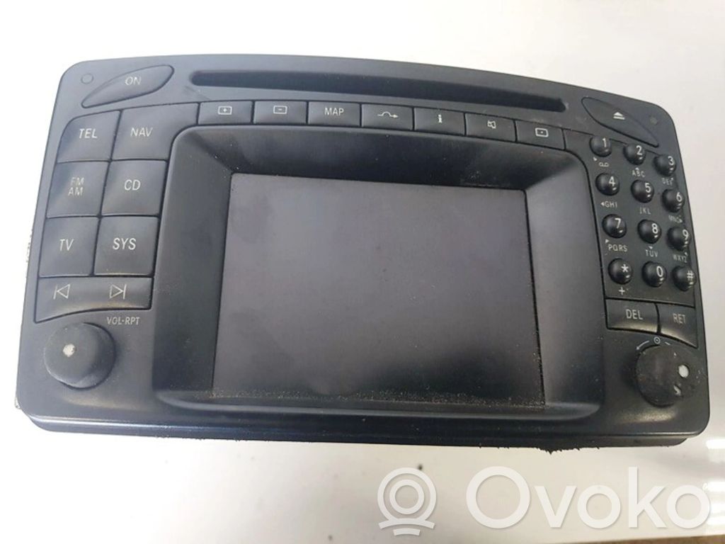 Mercedes-Benz C W203 Panel / Radioodtwarzacz CD/DVD/GPS 