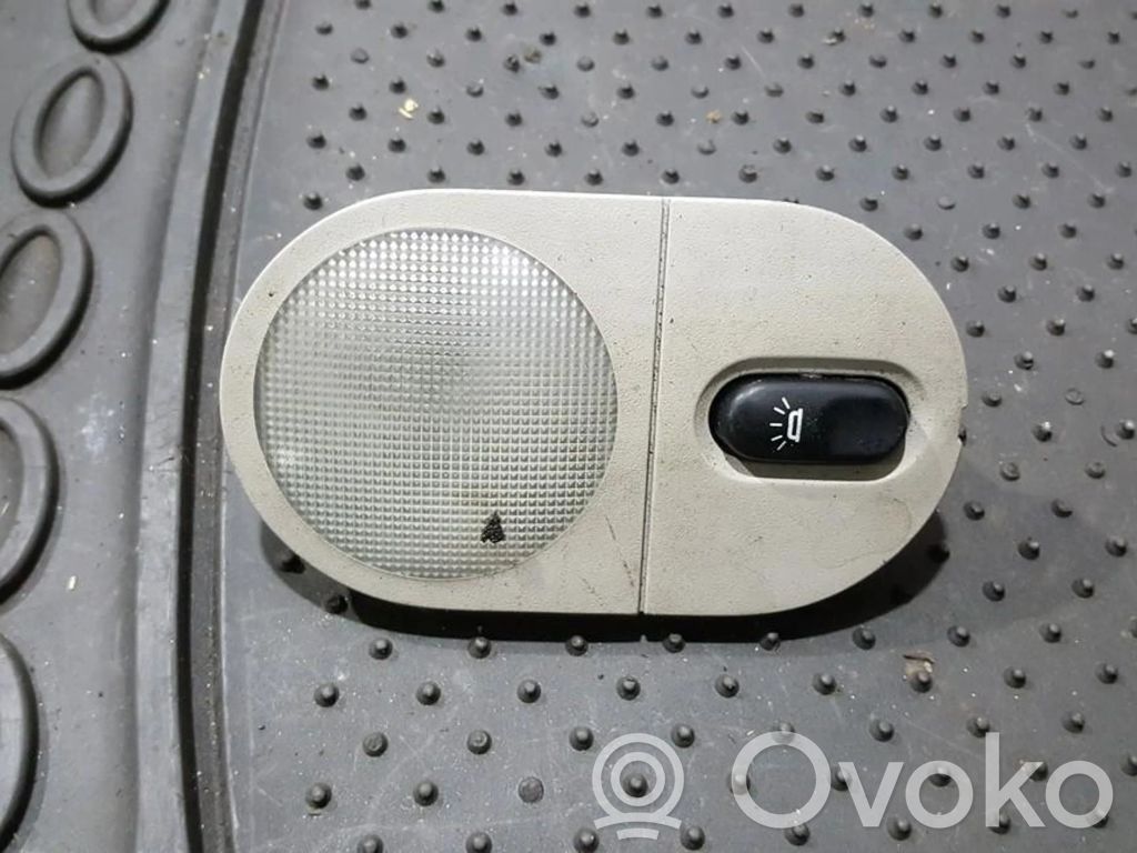 Etuistuimen valo   7700820541F,7700820541F