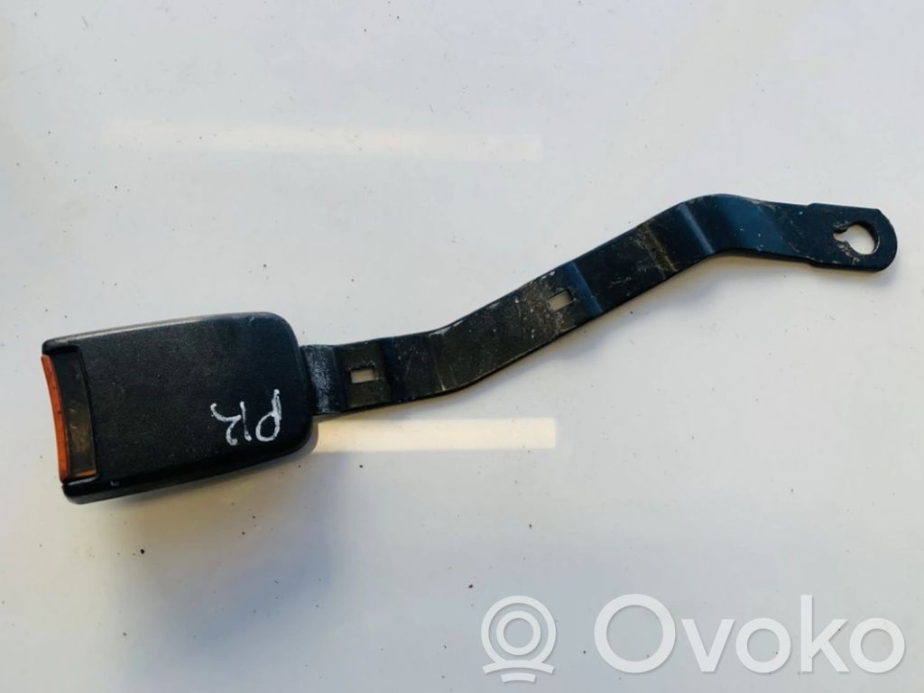 Volkswagen PASSAT B4 Hebilla del cinturón delantero 
