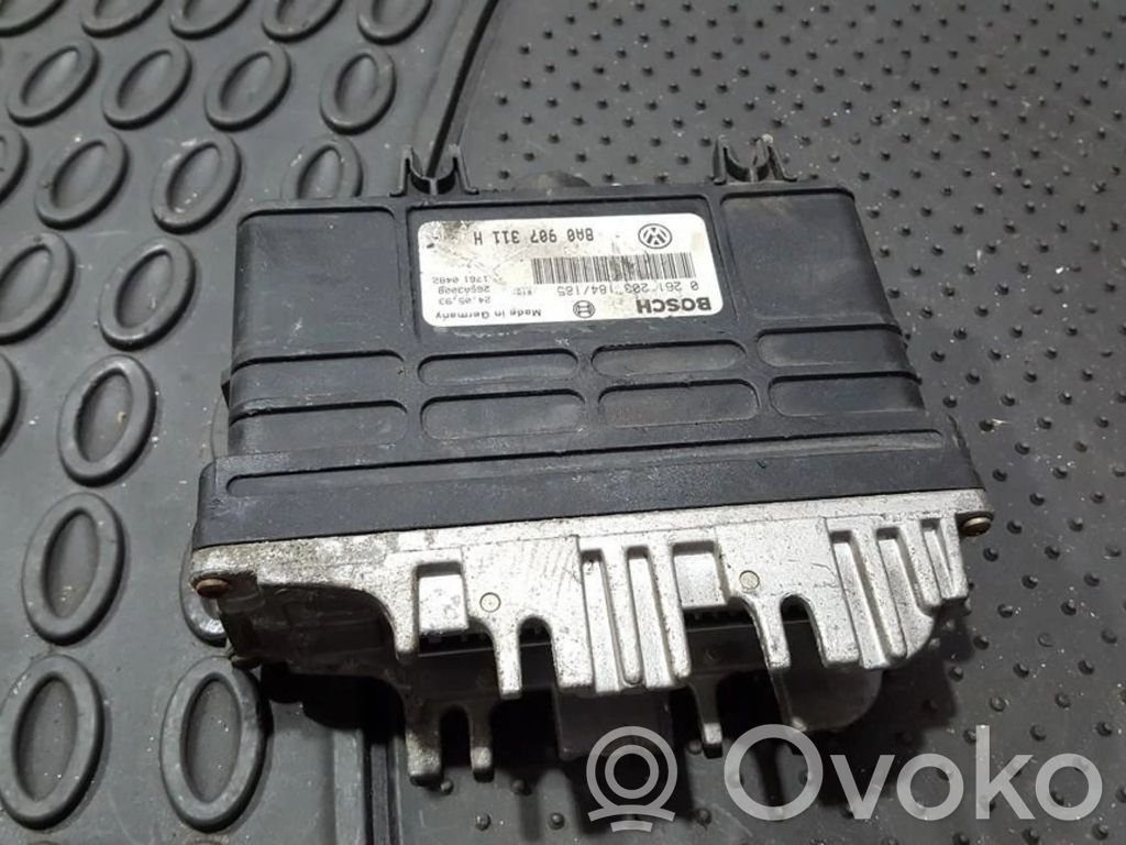 Volkswagen Golf III Unitate/modul de control motor 
