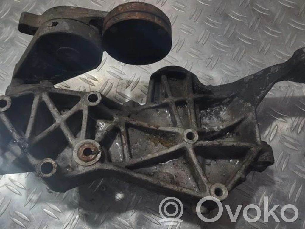 Audi A4 S4 B5 8D Suport motor 