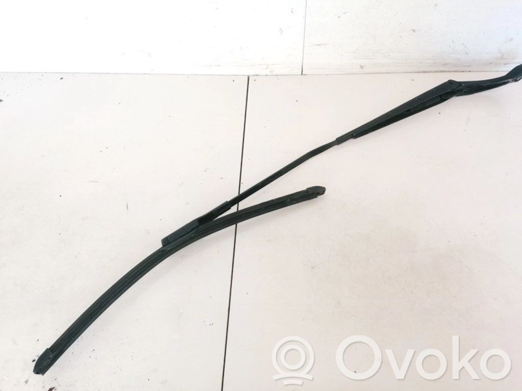 Wischerarm vorne   8V2955407E,8V2955407E