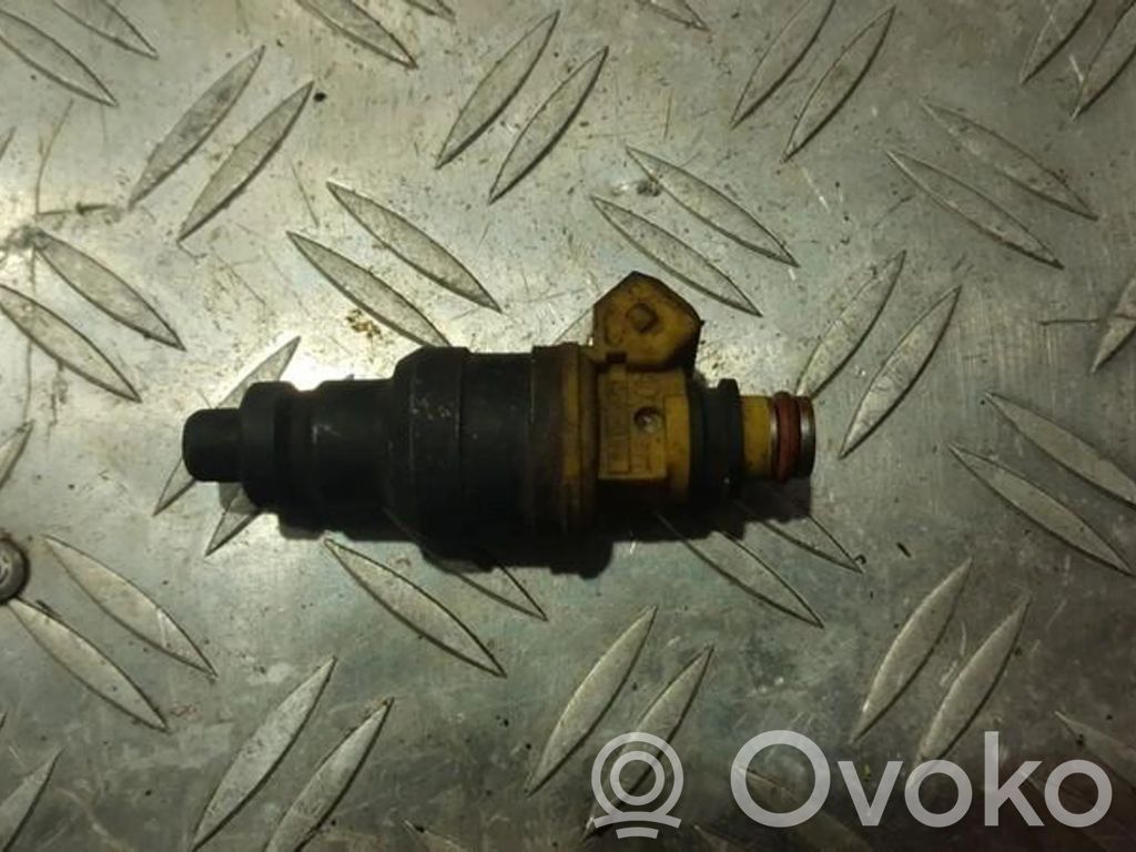 Hyundai Scoupe Inyector de combustible 