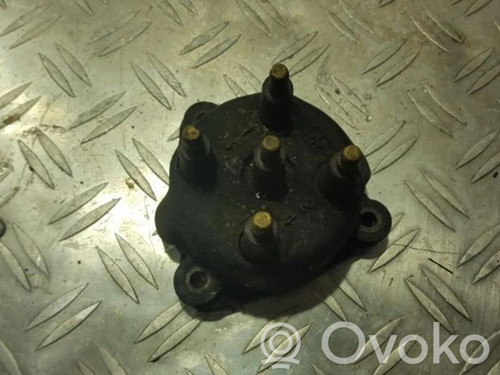 Renault 19 Spark distributor cap 