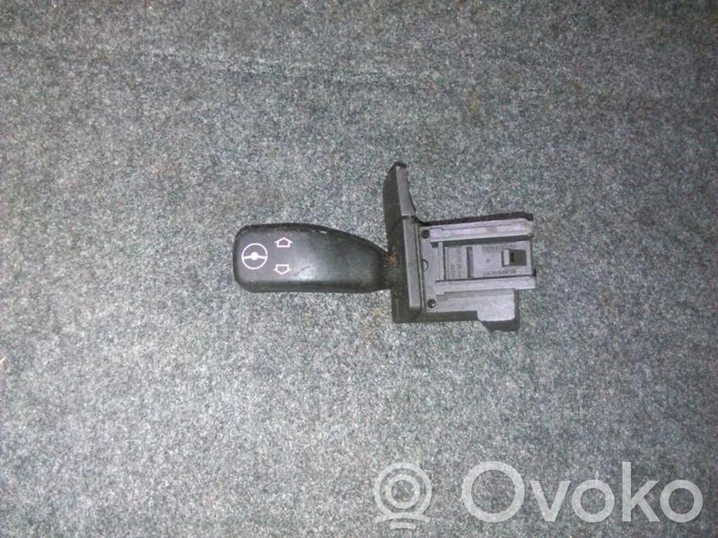 BMW X5 E53 Steering wheel adjustment switch 