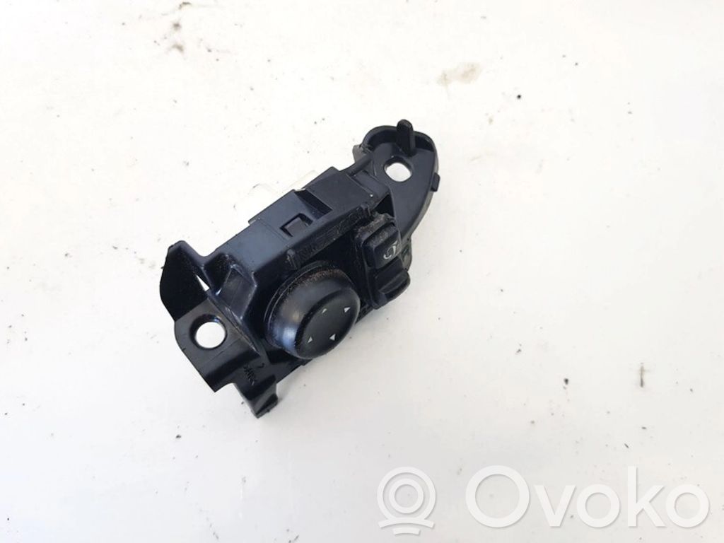 Nissan Qashqai Schalter Versteller Außenspiegel 