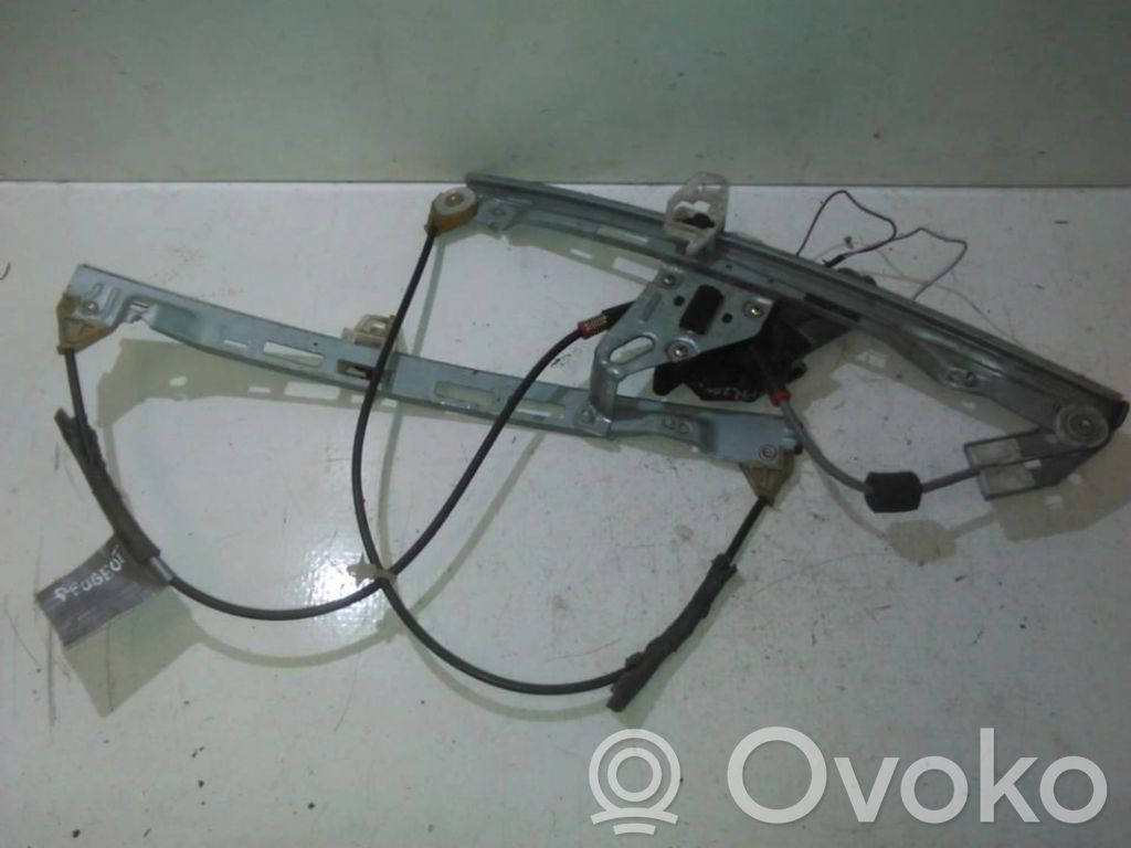 Regulador con motor de la ventanilla de la puerta corredera
