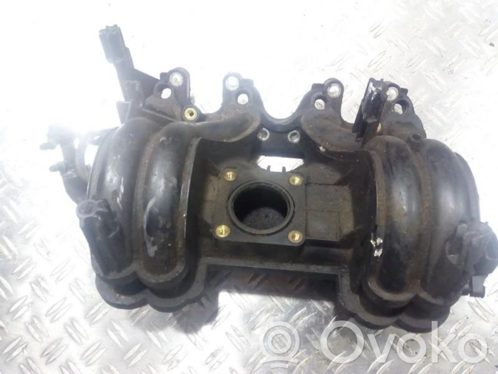 Volkswagen Polo III 6N 6N2 6NF Kolektor ssący 