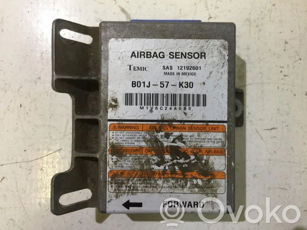 Mazda 323 Sterownik / Moduł Airbag 
