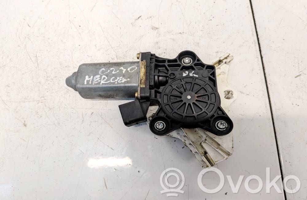Mercedes-Benz C W203 Moteur de lève-vitre de porte avant 