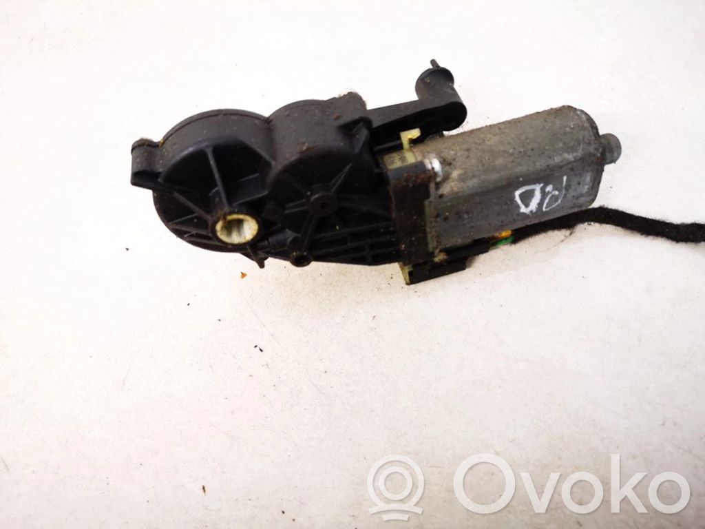 Mercedes-Benz E W211 Moteur de réglage de siège
