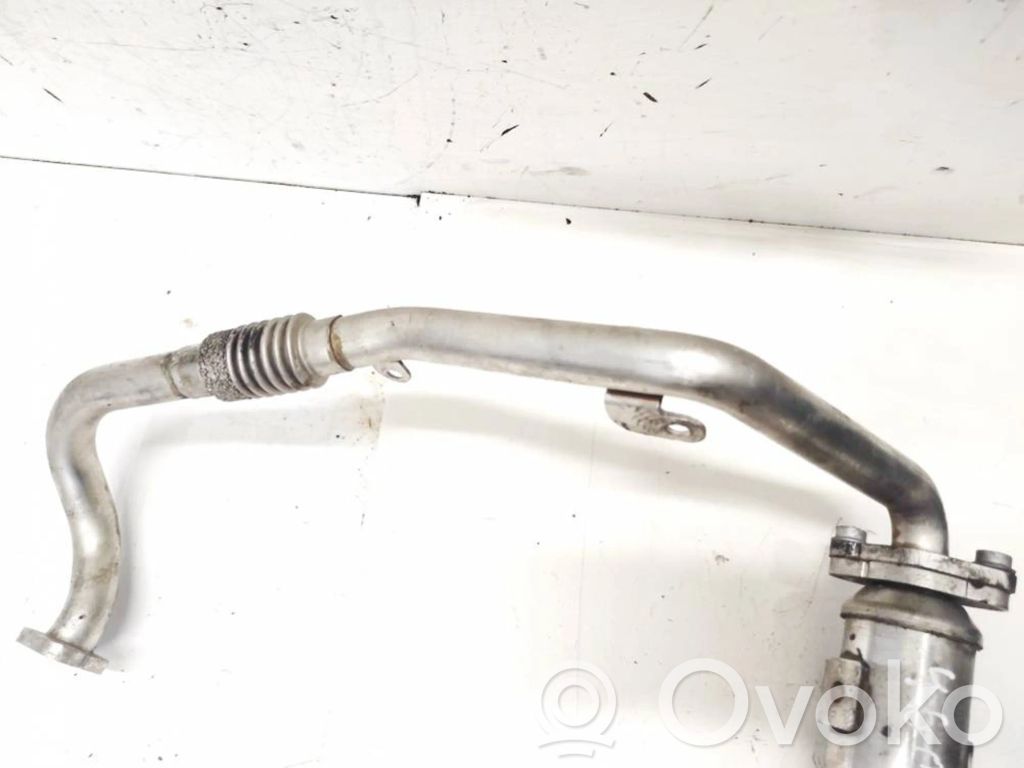 Audi A5 8T 8F Tuyau de raccordement solide EGR