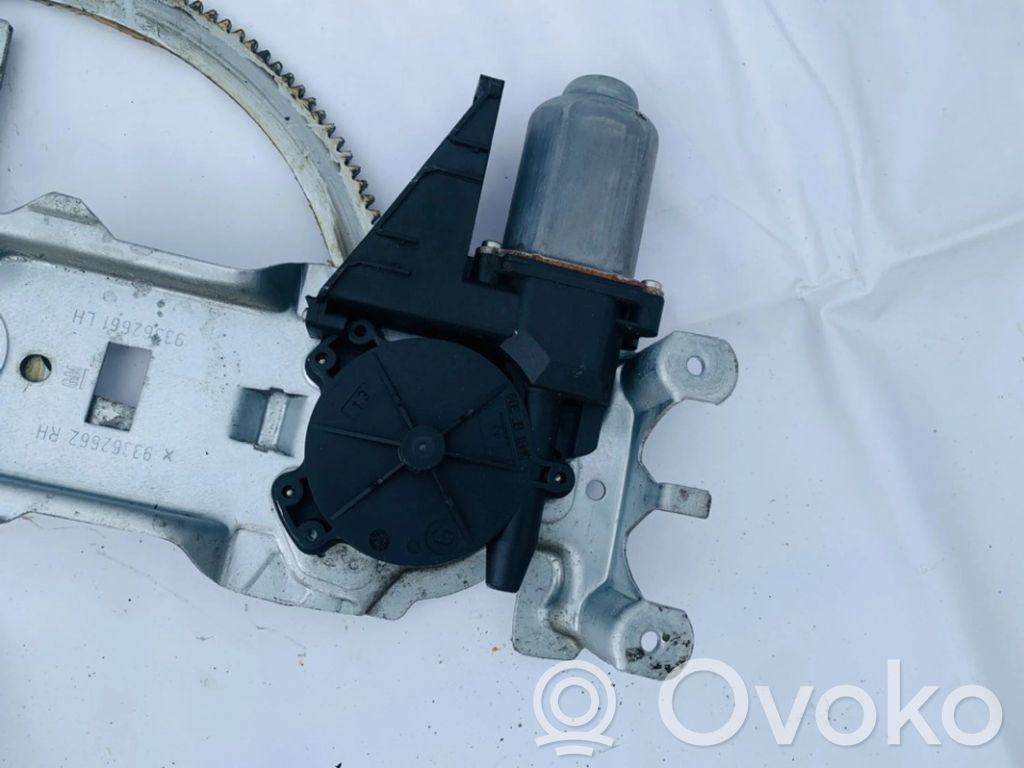 Opel Meriva A Motorino alzacristalli della portiera anteriore 