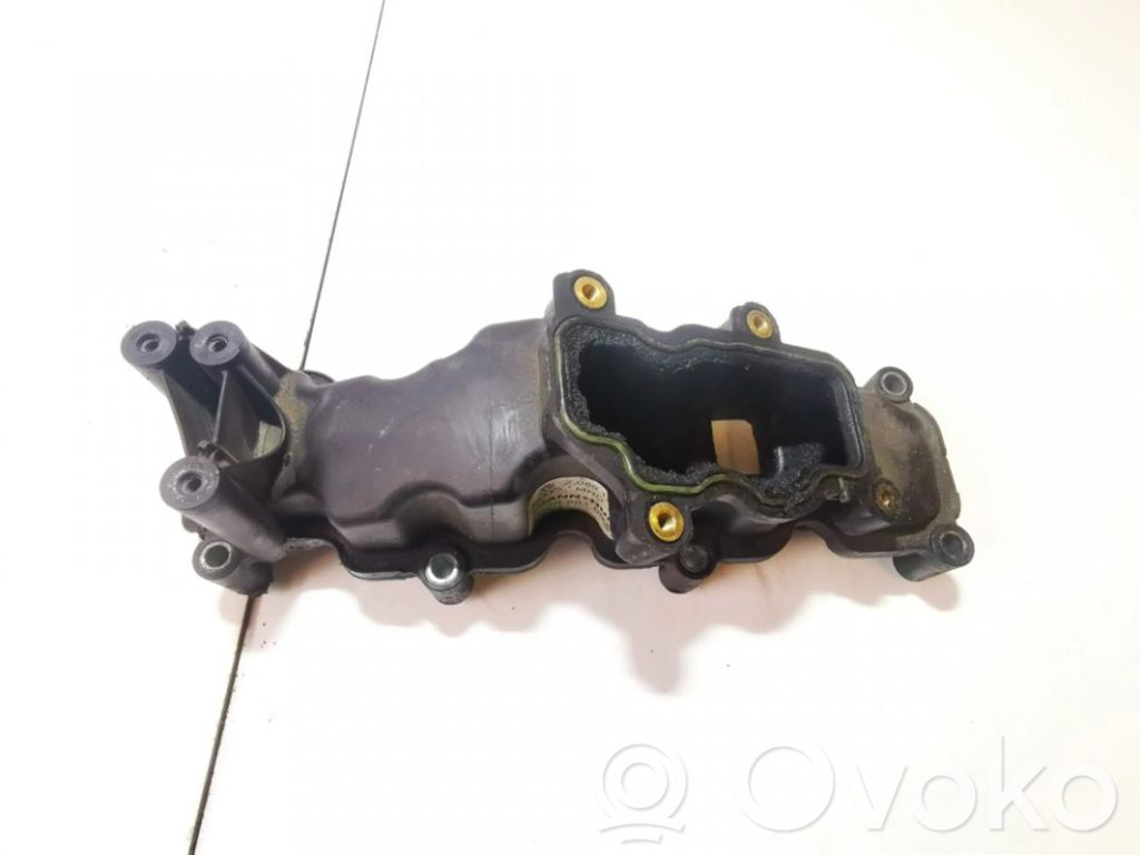 Audi A5 8T 8F Intake manifold 