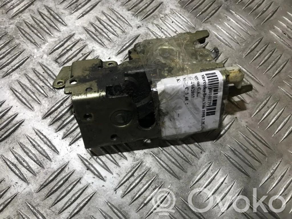 Mercedes-Benz Vito Viano W638 Încuietoare ușă spate 