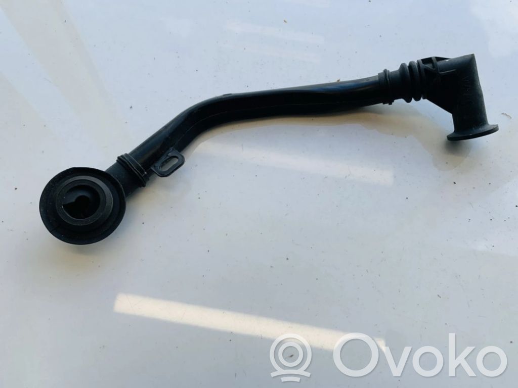 Volkswagen Jetta V Tubo flessibile del liquido di raffreddamento del motore 