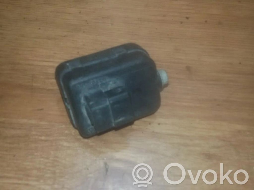 Volvo S60 Moteur de réglage du niveau des phares