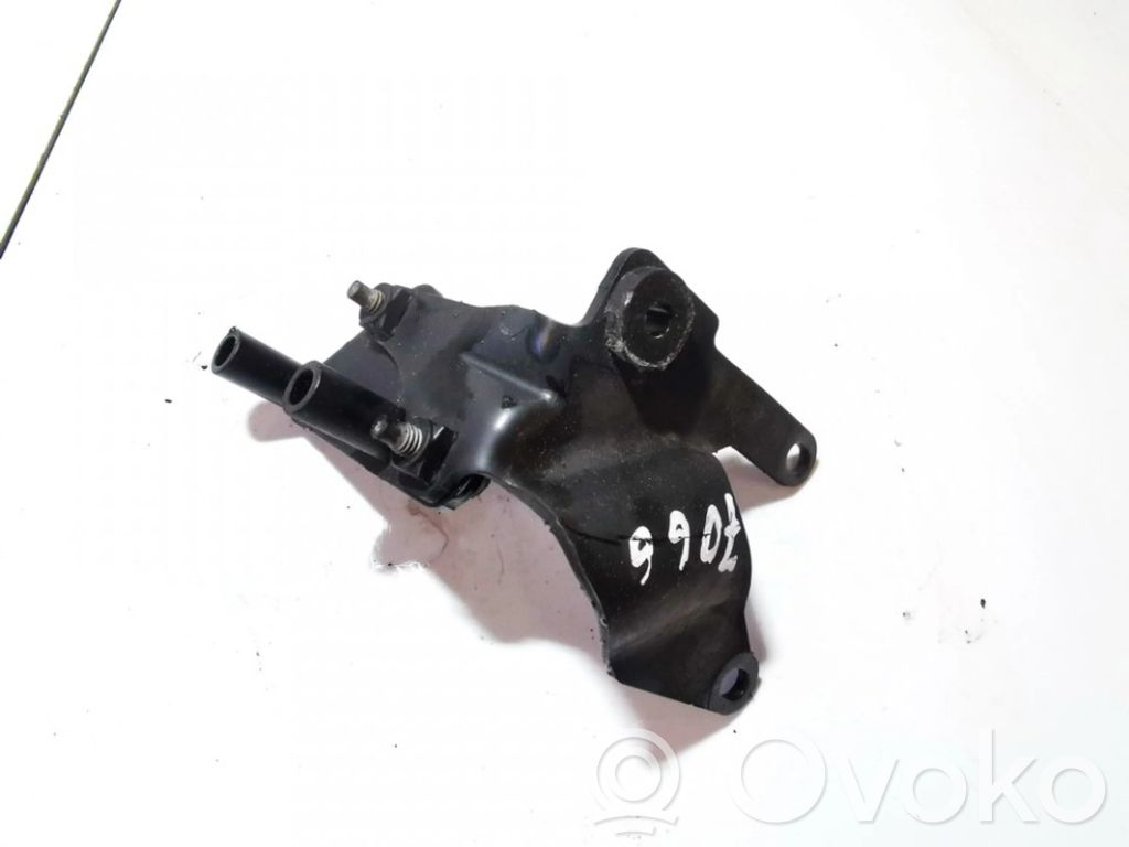 Ford Galaxy Engine mounting bracket 
