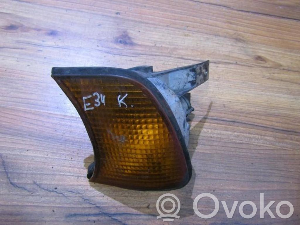 BMW 5 E34 Front indicator light 