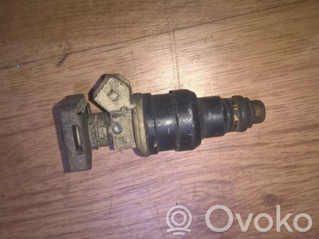 Rover 214 - 216 - 220 Inyector de combustible 