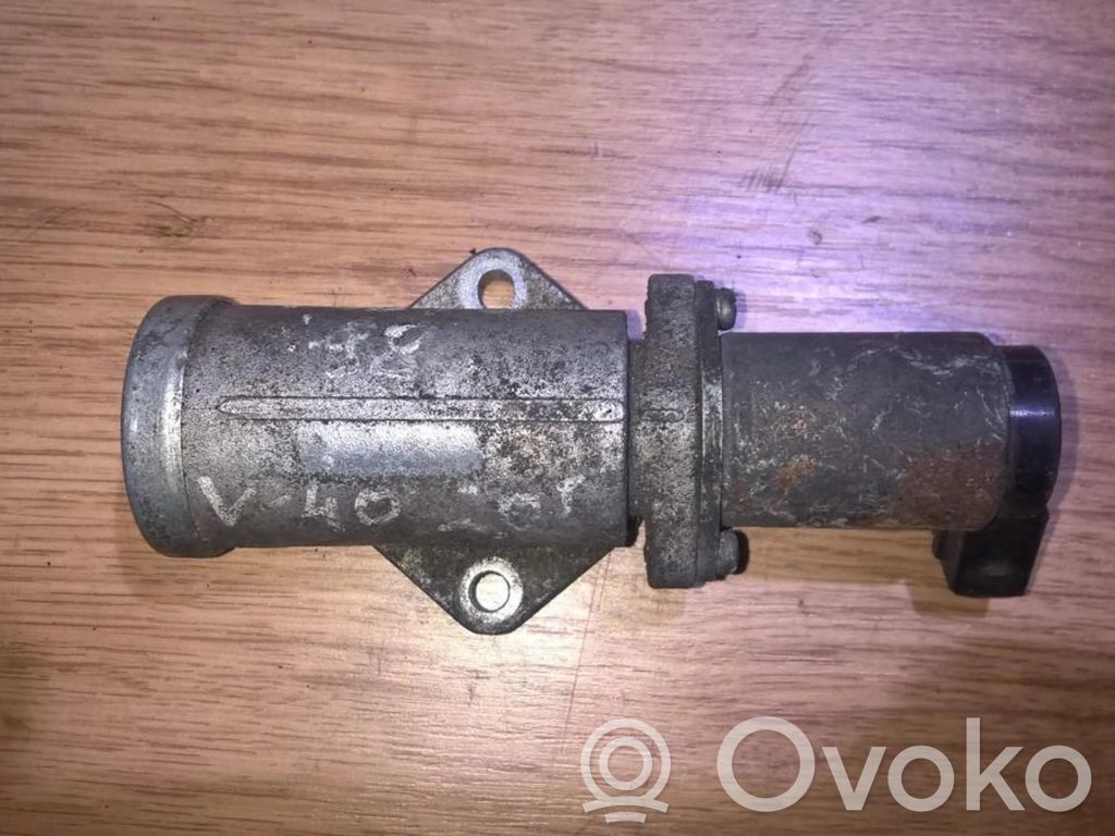 Volvo S40, V40 Valvola di regolazione del minimo 