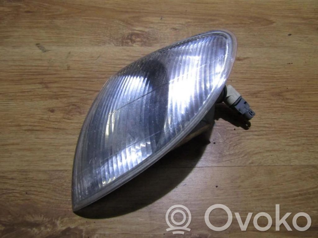 Renault Scenic I Indicatore di direzione anteriore