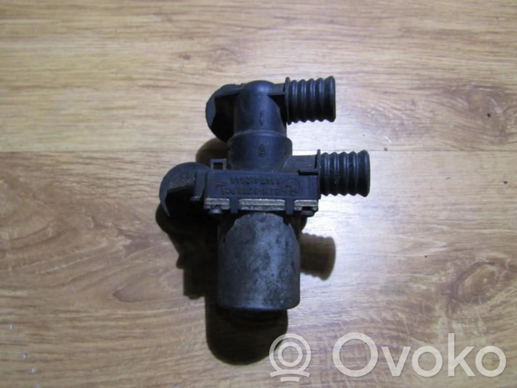 BMW X3 E83 Valvola di regolazione del liquido di raffreddamento e del riscaldatore