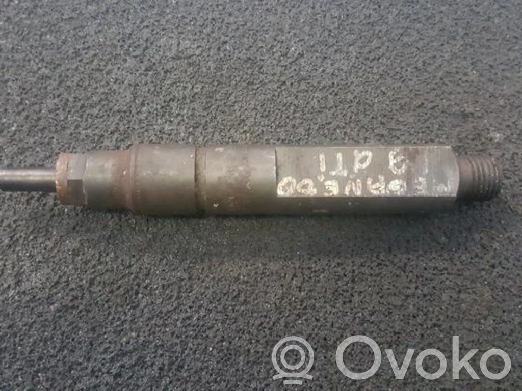 Inyector de combustible   7700112883,0432193611,0432193611,08329,7700112883