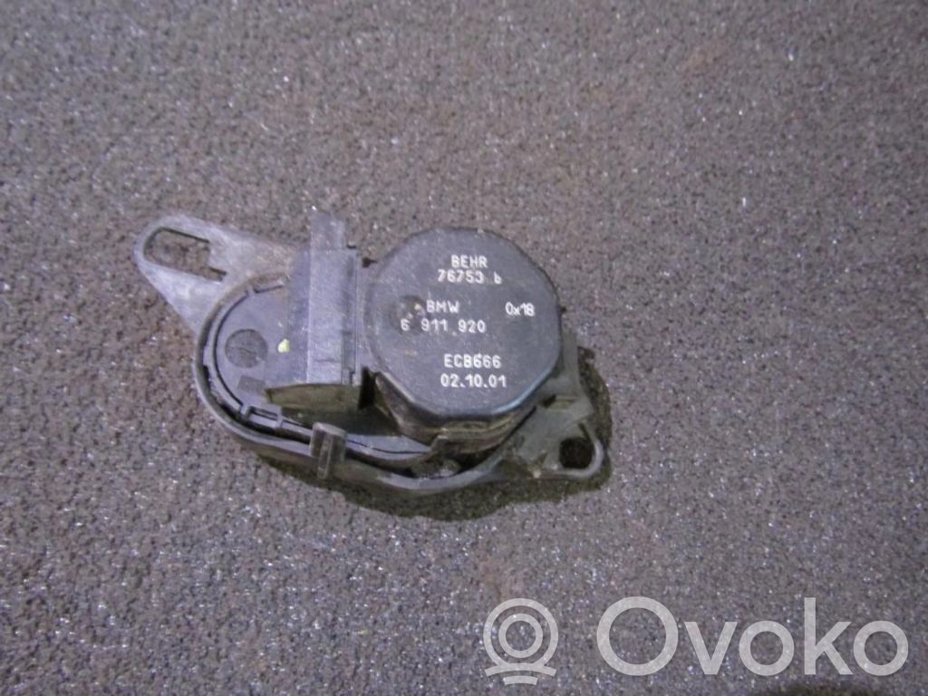 BMW X5 E53 Stellmotor Heizung Klima 