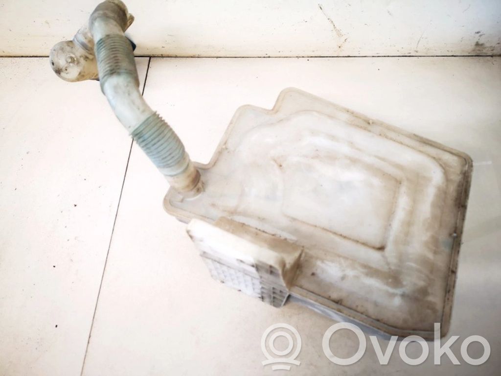 Volkswagen Golf V Serbatoio/vaschetta liquido lavavetri parabrezza