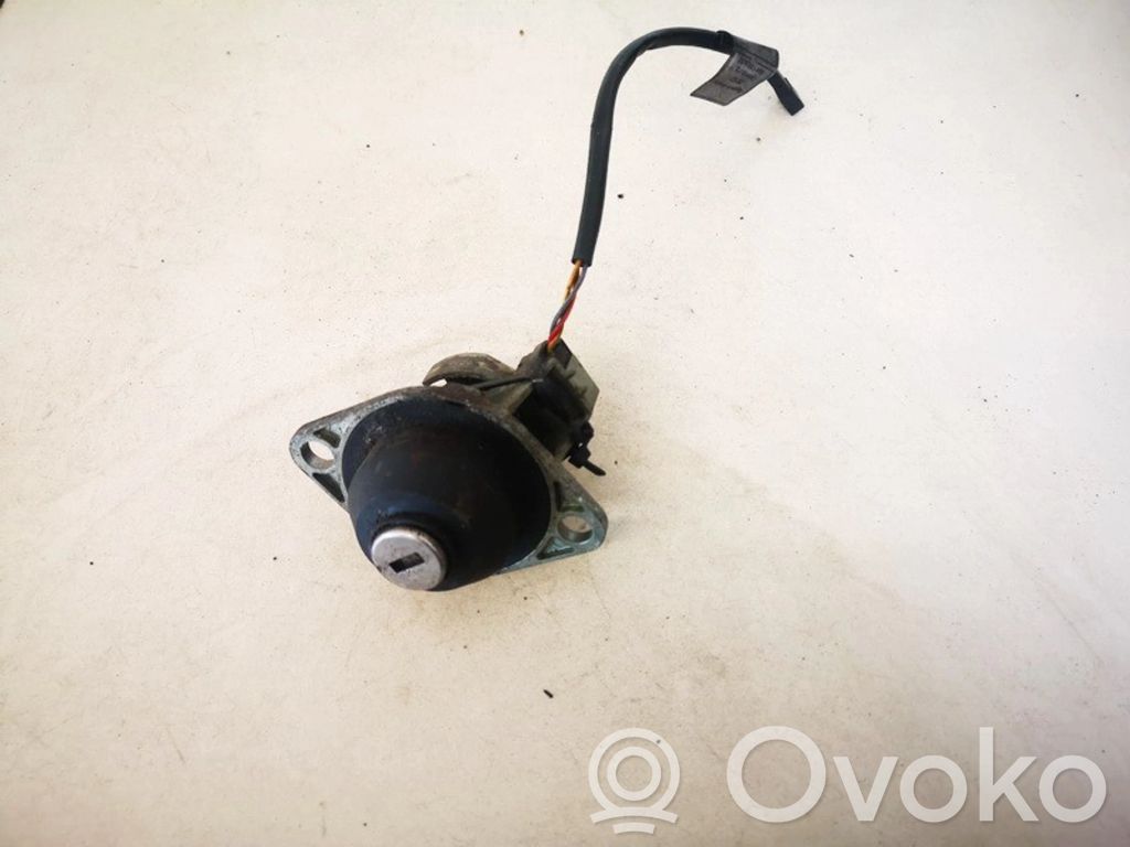 BMW 5 E39 Tailgate exterior lock 