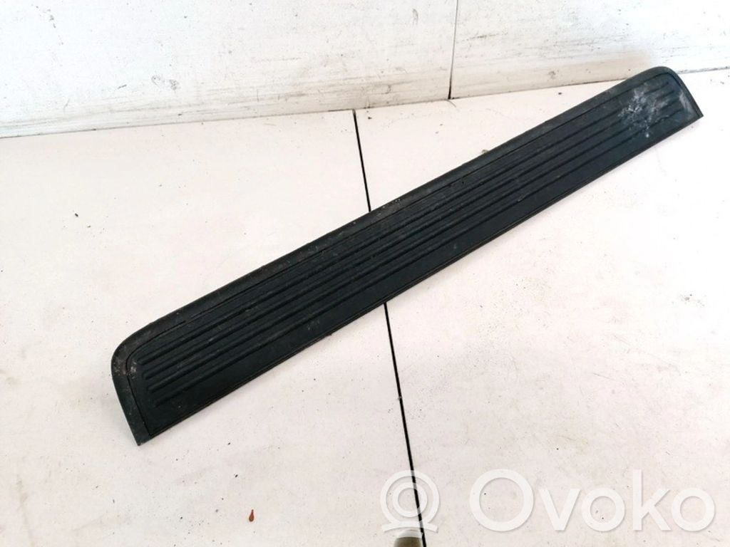 Honda Accord Garniture marche-pieds avant 