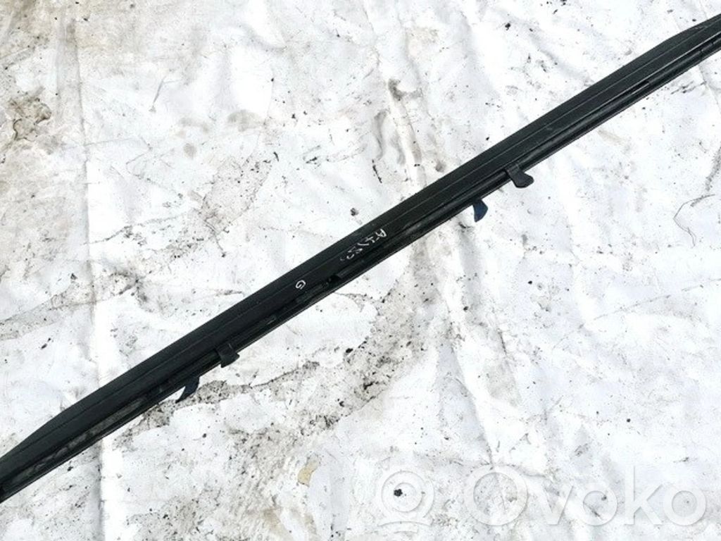Fiat Stilo Hattuhylly 