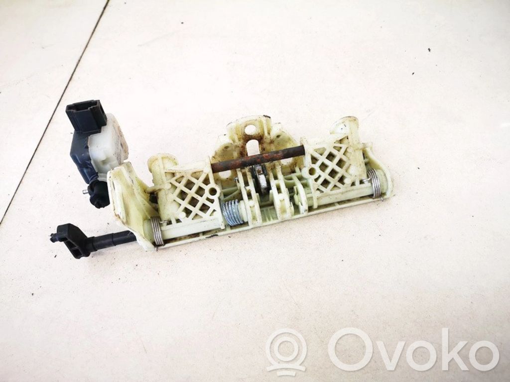 Mercedes-Benz E W211 Motor de bloqueo de puertas 